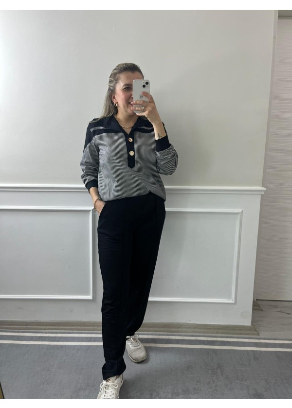 Çizgili Kapüşonlu Takım 