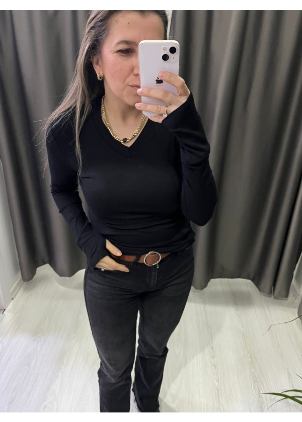 V Yaka Parmak Geçmeli Body ( Siyah )