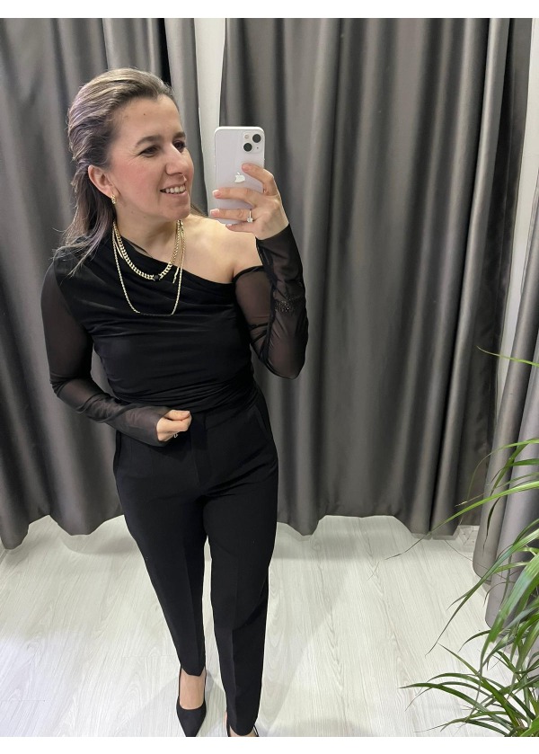 Omuz Detaylı Bluz (Siyah)