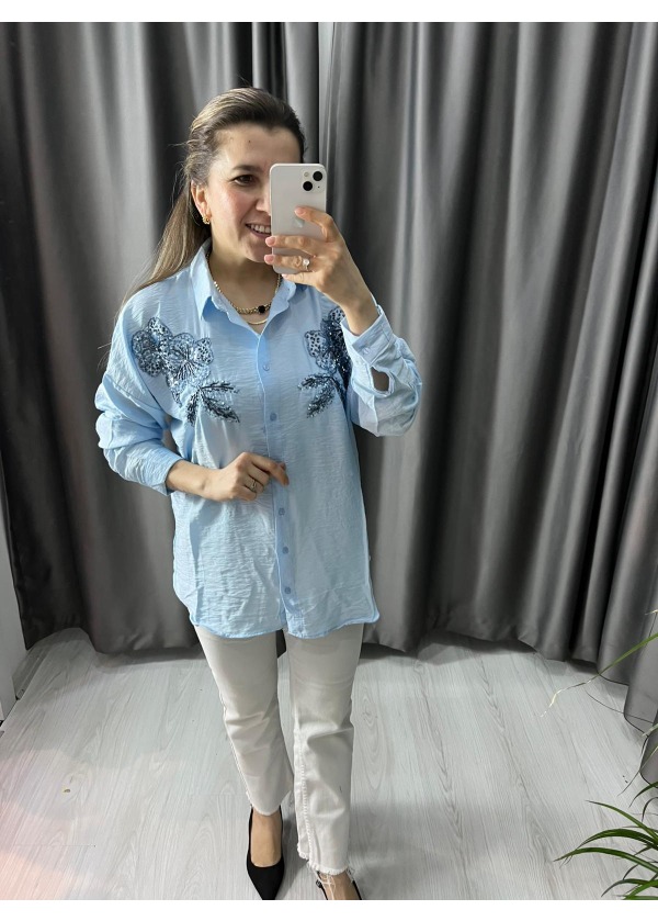 Nakış işlemeli gömlek 