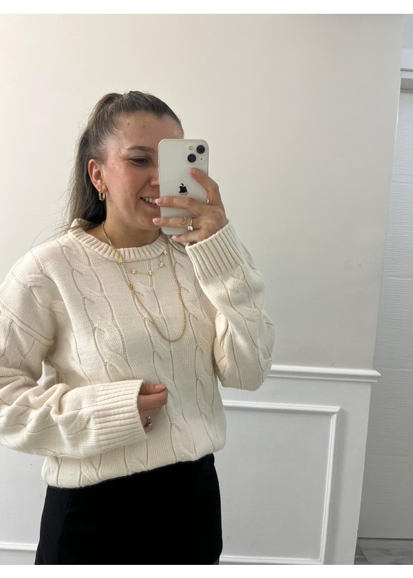 Saç Örgü Desenli Kazak ( Krem )